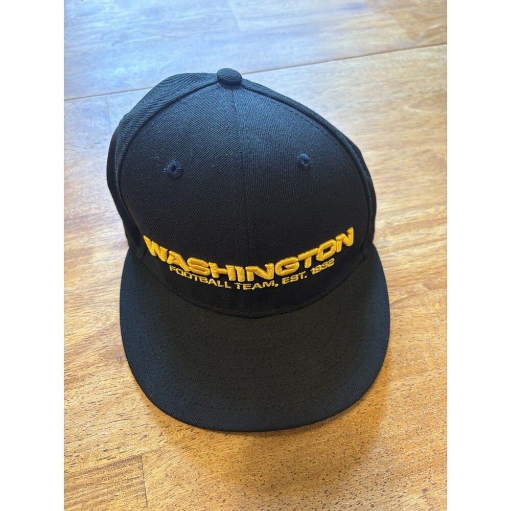 WASHINGTON REDSKINS Black New Era Cap Hat  Commanders Football Team 7 1/8